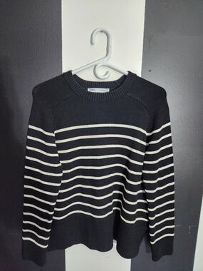 Zara Black Crewneck Sweater with White Stripes